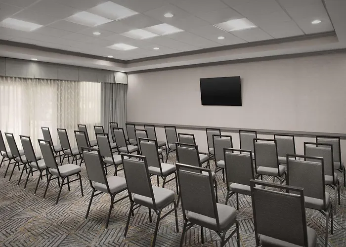 Homewood Suites By Hilton Alexandria
