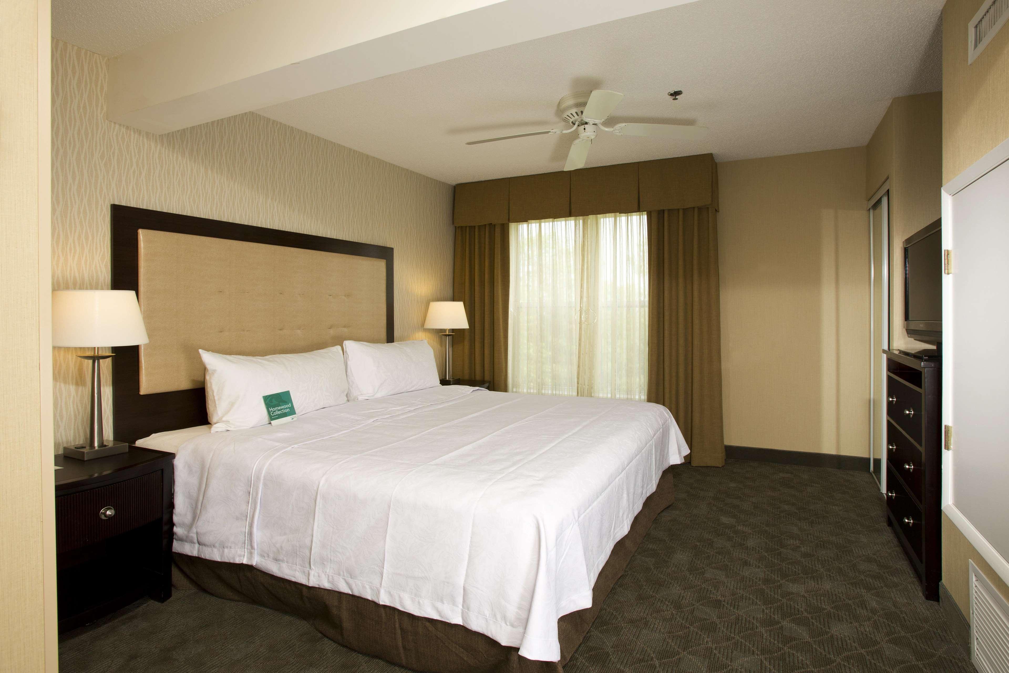 Hotel Homewood By Hilton Alexandria