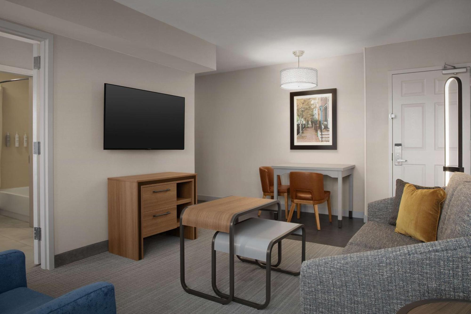 Homewood By Hilton Hotel 3*